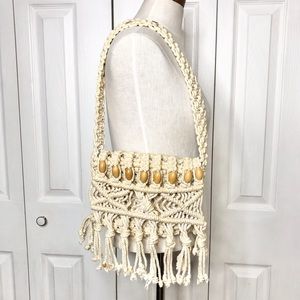 VTG cream macrame and beaded purse/ shoulder bag